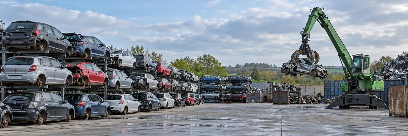 Vehicle recycling yard